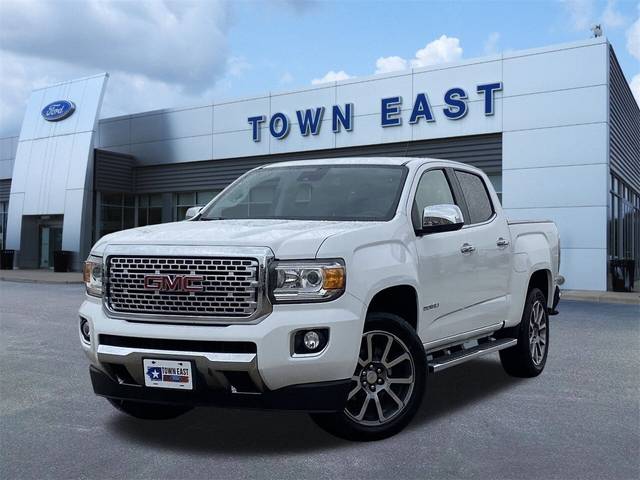 2018 GMC Canyon 4WD Denali 4WD photo