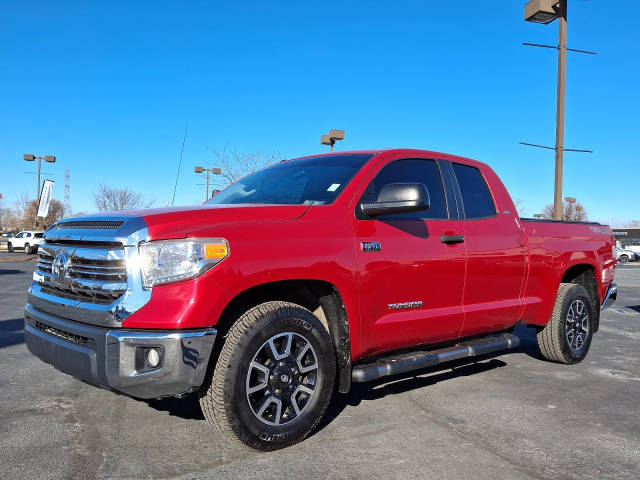 2016 Toyota Tundra SR5 4WD photo