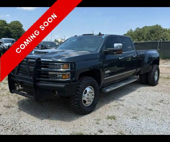 2018 Chevrolet Silverado 3500HD High Country 4WD photo