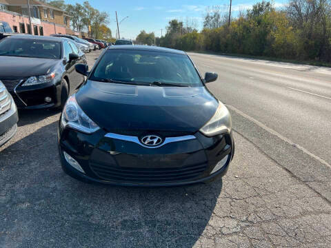 2017 Hyundai Veloster  FWD photo