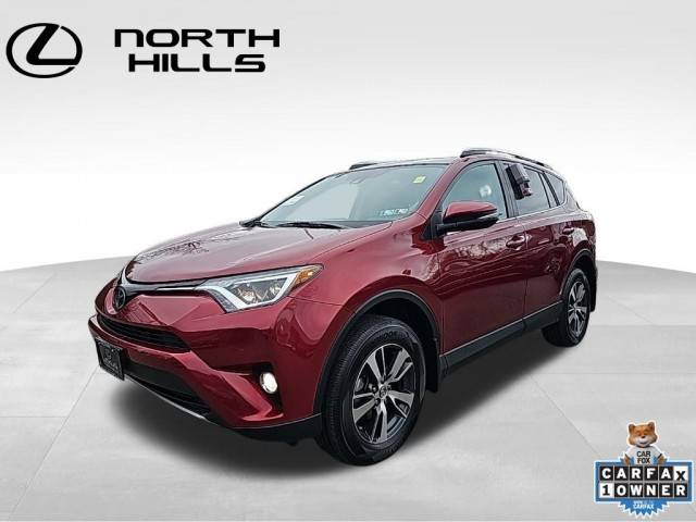 2018 Toyota RAV4 XLE AWD photo