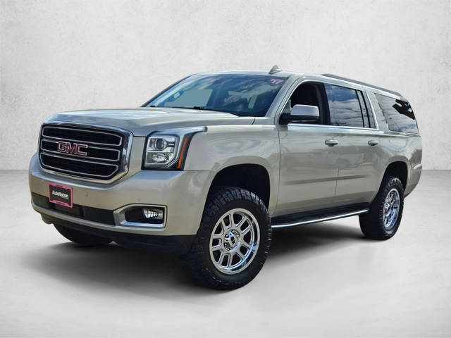 2017 GMC Yukon XL SLT 4WD photo