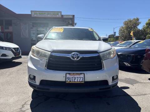 2015 Toyota Highlander Limited FWD photo