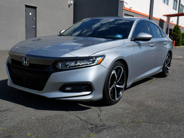 2018 Honda Accord Sport 2.0T FWD photo