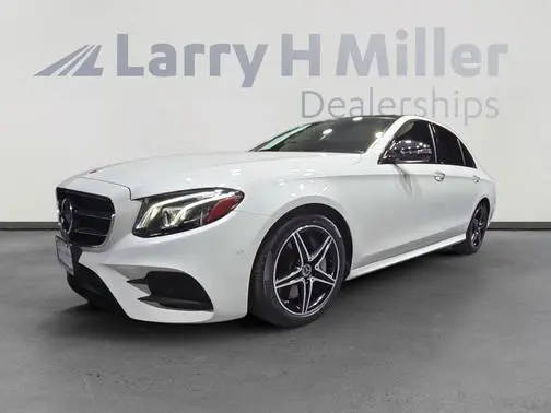 2018 Mercedes-Benz E-Class E 300 RWD photo