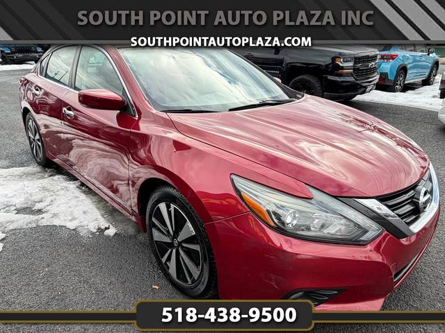 2018 Nissan Altima 2.5 SR FWD photo