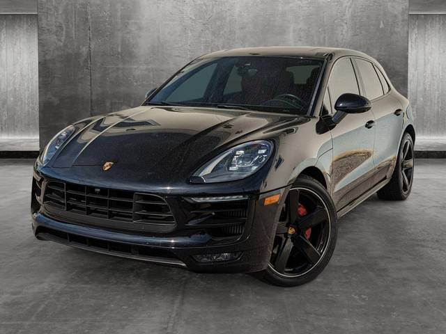 2018 Porsche Macan GTS AWD photo