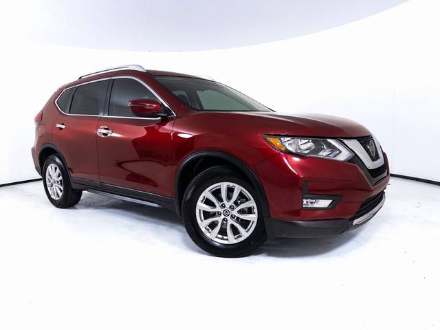 2018 Nissan Rogue SV FWD photo