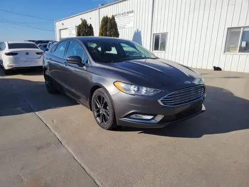 2018 Ford Fusion SE FWD photo
