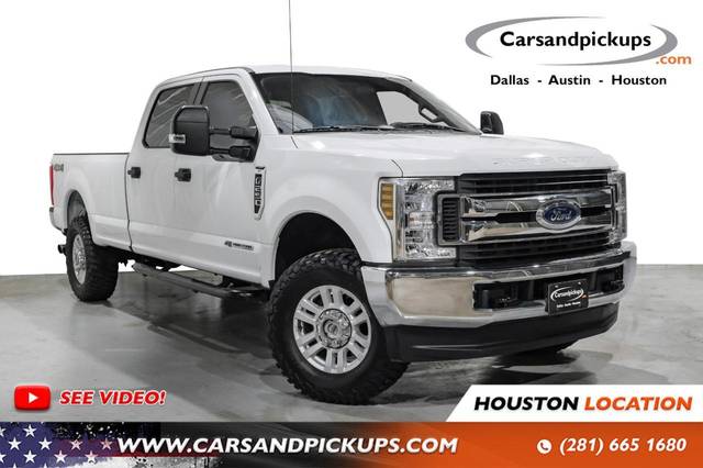 2018 Ford F-250 Super Duty XL 4WD photo