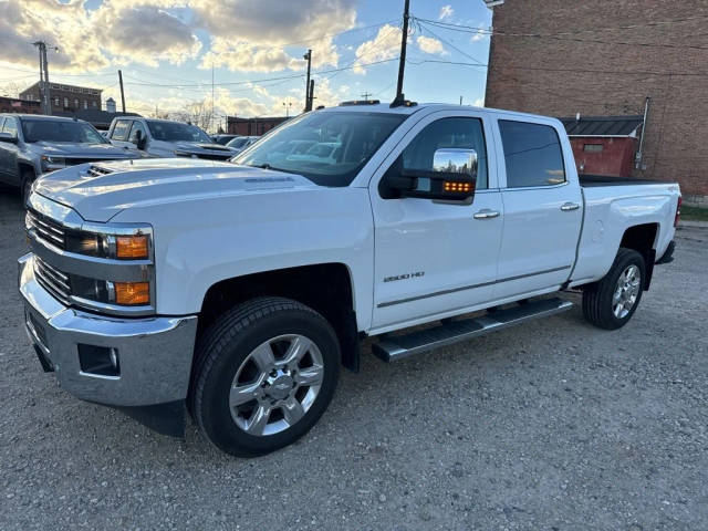 2018 Chevrolet Silverado 2500HD LTZ 4WD photo