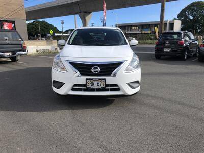 2016 Nissan Versa SV FWD photo