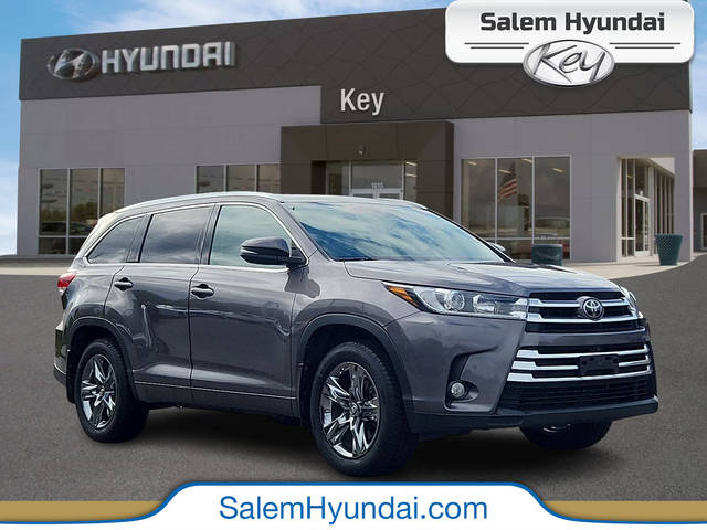 2018 Toyota Highlander Limited Platinum FWD photo