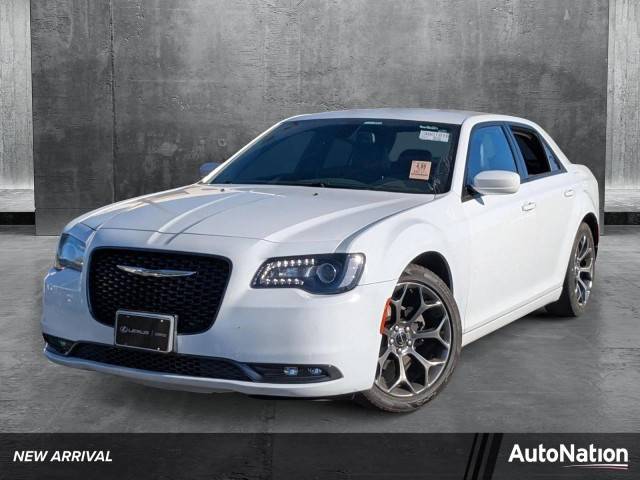 2018 Chrysler 300 300S RWD photo
