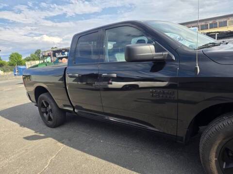 2018 Ram 1500 Express 4WD photo