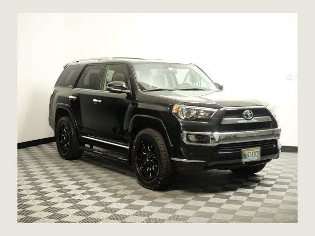 2018 Toyota 4Runner Limited 4WD photo