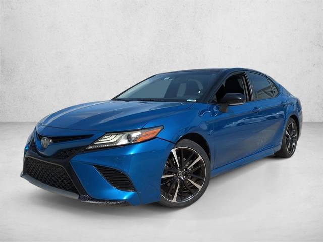 2018 Toyota Camry XSE FWD photo