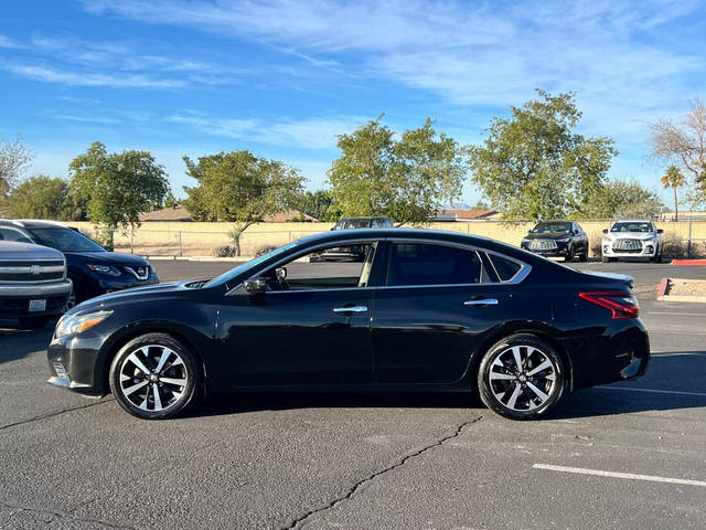 2018 Nissan Altima 2.5 SR FWD photo