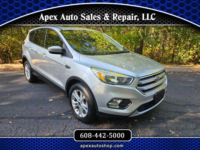 2017 Ford Escape SE 4WD photo