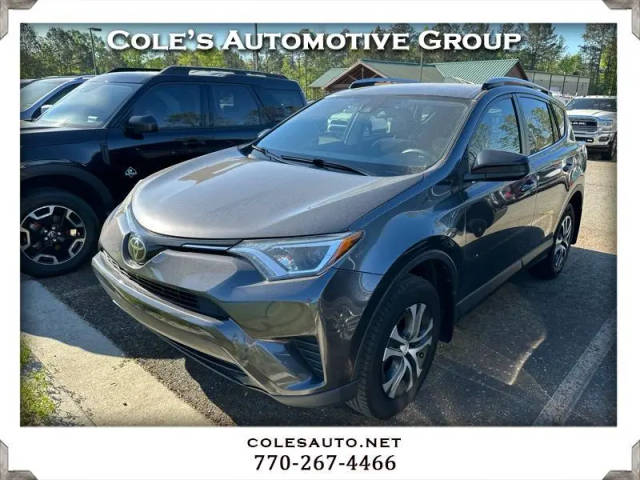 2018 Toyota RAV4 LE FWD photo