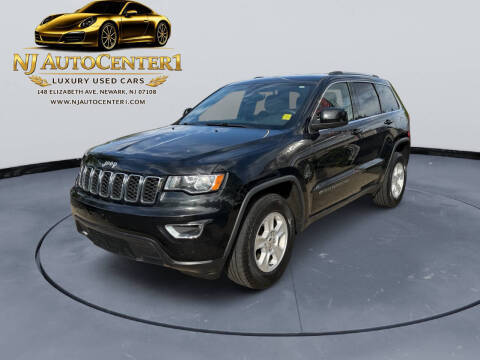 2017 Jeep Grand Cherokee Laredo 4WD photo