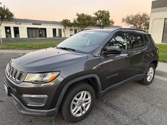 2018 Jeep Compass Sport FWD photo