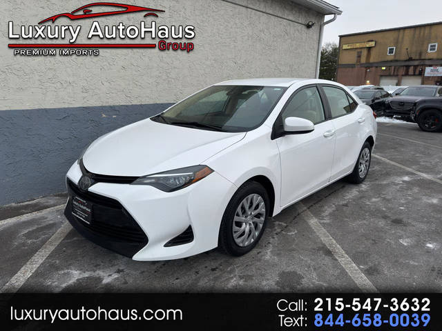 2018 Toyota Corolla LE FWD photo