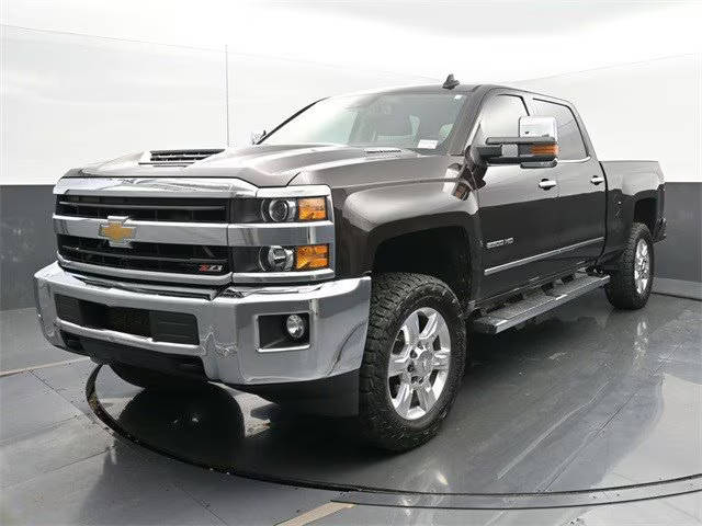 2018 Chevrolet Silverado 2500HD LTZ 4WD photo