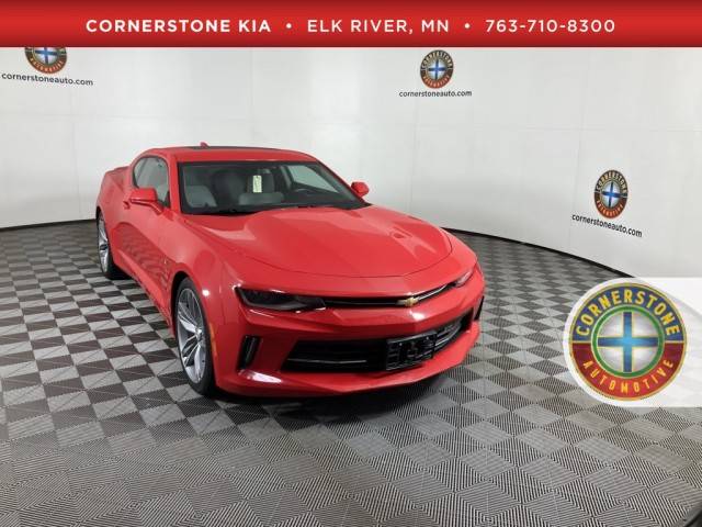 2017 Chevrolet Camaro 1LT RWD photo