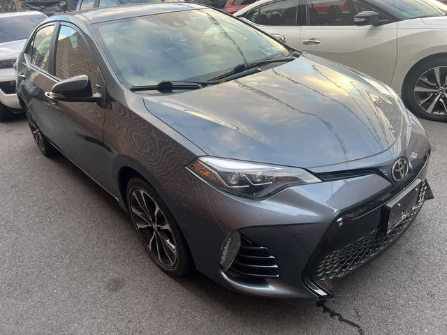 2018 Toyota Corolla SE FWD photo