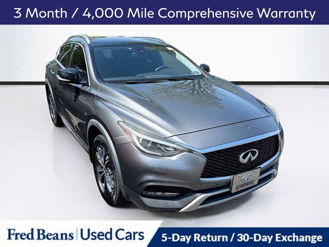 2018 Infiniti QX30 Premium AWD photo