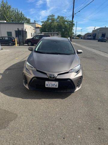 2018 Toyota Corolla SE FWD photo
