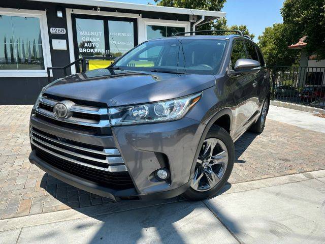 2018 Toyota Highlander Limited Platinum AWD photo