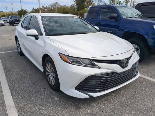 2018 Toyota Camry L FWD photo