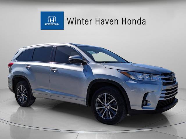 2018 Toyota Highlander XLE FWD photo