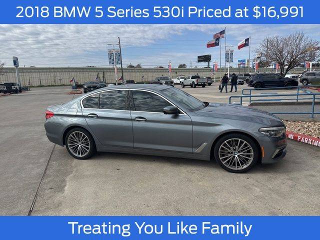 2018 BMW 5 Series 530i RWD photo