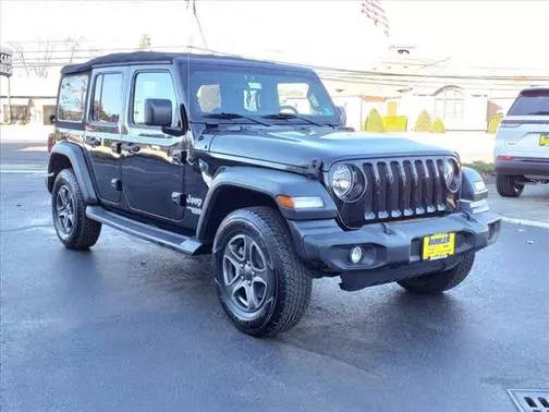 2018 Jeep Wrangler Unlimited Sport S 4WD photo