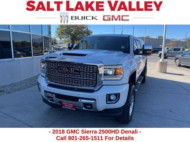 2018 GMC Sierra 2500HD Denali 4WD photo