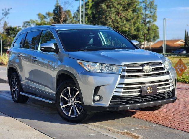 2018 Toyota Highlander XLE FWD photo