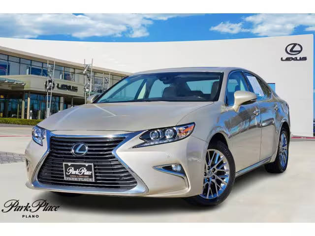 2016 Lexus ES  FWD photo