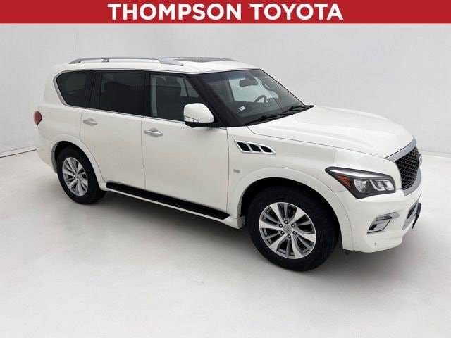 2017 Infiniti QX80 4WD photo