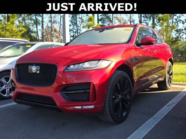 2018 Jaguar F-Pace 30t R-Sport AWD photo