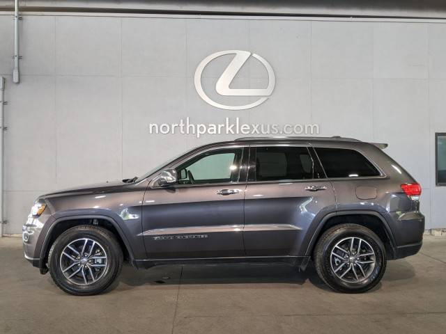 2017 Jeep Grand Cherokee Limited RWD photo