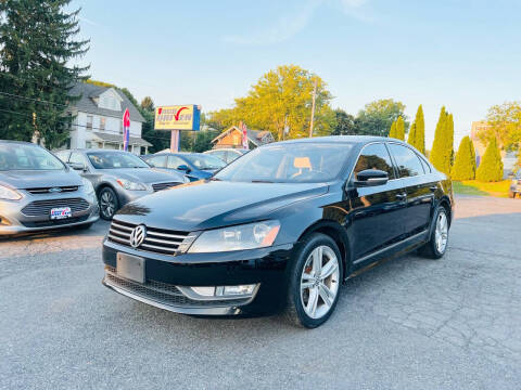 2015 Volkswagen Passat 1.8T SE w/Sunroof & Nav FWD photo