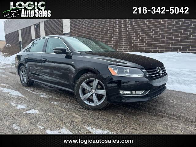 2015 Volkswagen Passat 1.8T Limited Edition FWD photo