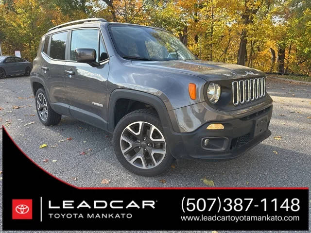 2016 Jeep Renegade Latitude 4WD photo