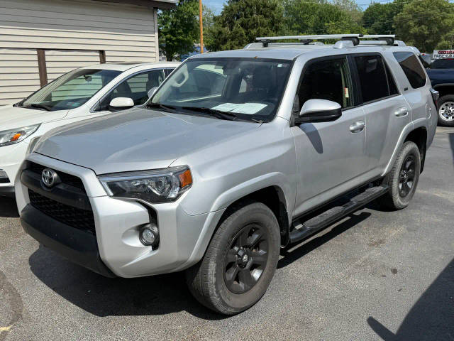 2016 Toyota 4Runner SR5 4WD photo
