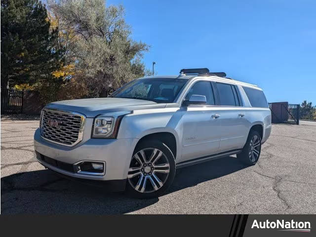 2018 GMC Yukon XL Denali 4WD photo