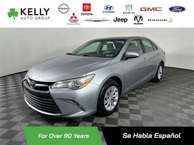 2015 Toyota Camry XLE FWD photo
