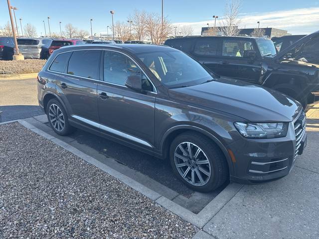2018 Audi Q7 Prestige AWD photo